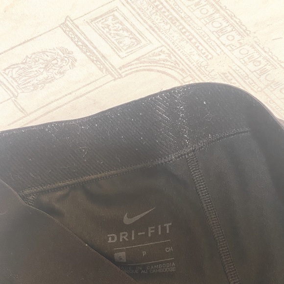 Nike Pro Dri-Fit Bicycle Shorts - Picture 4 of 4